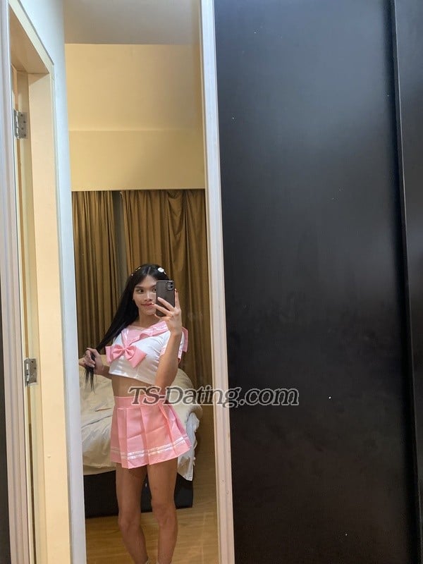 feedphoto-Baby_def-6449232  Baby def feed photo