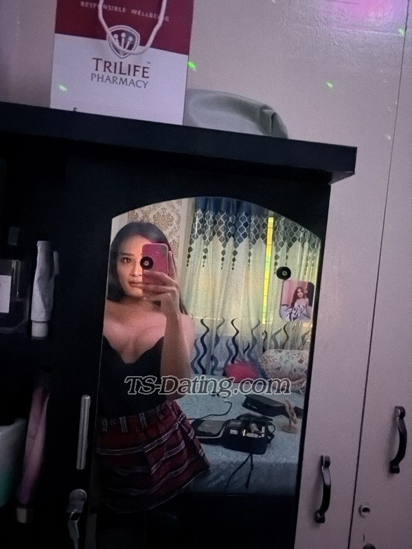 feedphoto-Glinda__vers-4092198  Glinda  vers feed photo