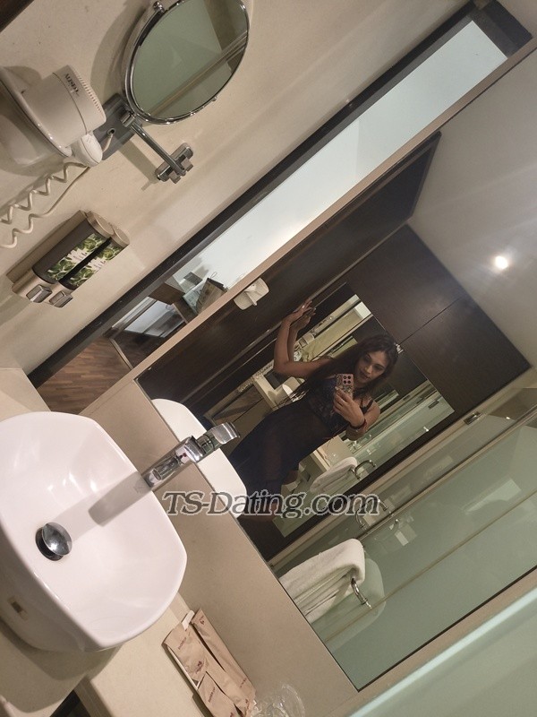 feedphoto-Meenakshi2026-6284245  Meenakshi2026 feed photo