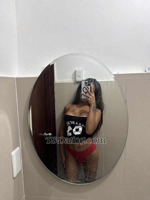 feedphoto-PetitteJase-6907530  PetitteJase feed photo