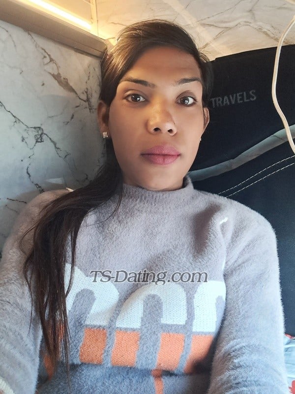 feedphoto-Sonia_trans_g-4901419  Sonia trans g feed photo