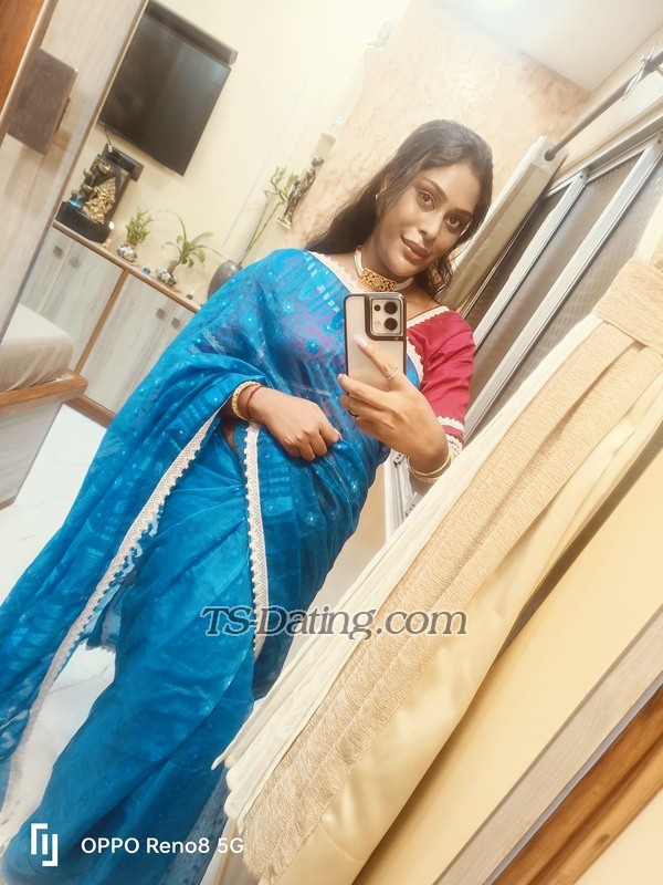 feedphoto-Top_Ruhi-4378975  Top Ruhi feed photo