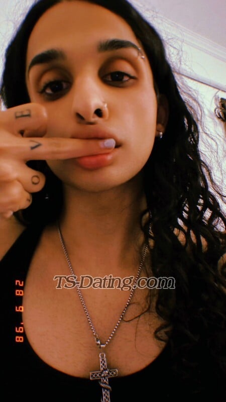 feedphoto-jahnvikinnar-2445684  jahnvikinnar feed photo