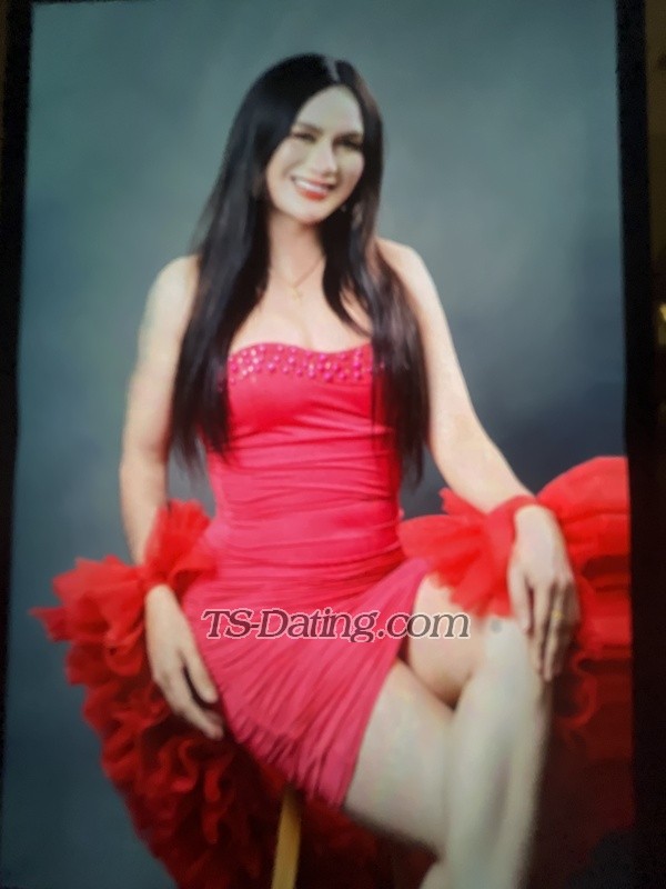 feedphoto-kristina_reyes-9446742  kristina reye feed photo