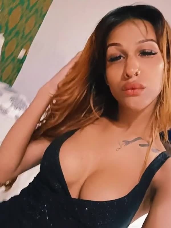 feedvid-AAROHIROY-3291636  AAROHI ROY feed video