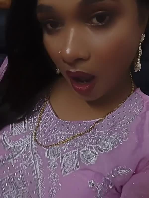 feedvid-CUTETSANU-9479488  CUTE TS ANU feed video