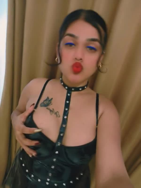 feedvid-Hotnora-7115359  Hot nora feed video