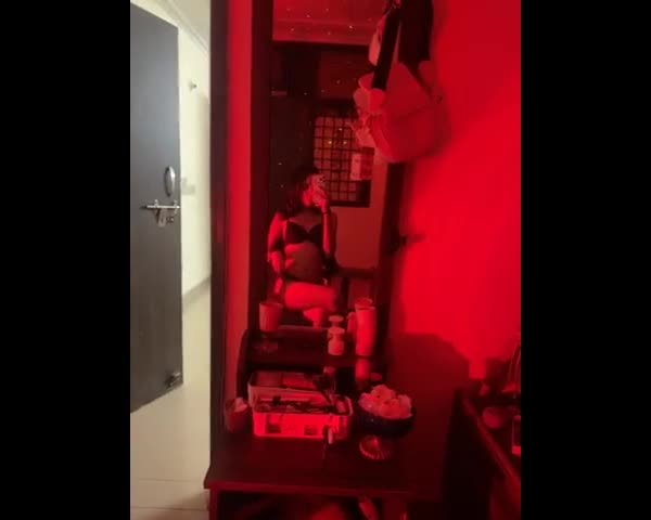 feedvid-Nuuhh-2371453  Nuuhh feed video