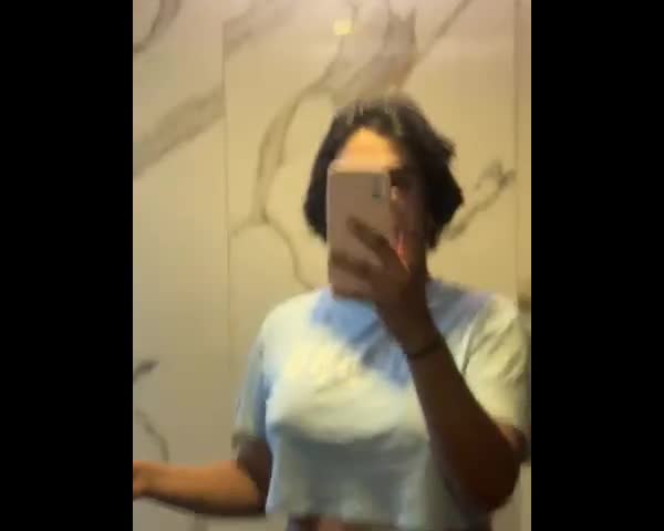 feedvid-SexyBaddie-9320463  Sexy Baddie feed video