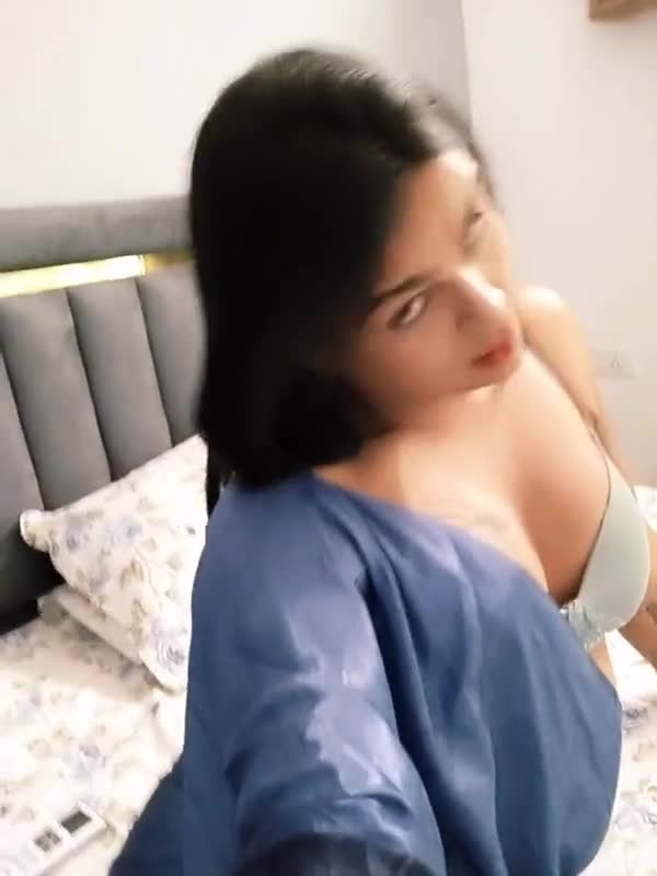 feedvid-Silksmitha21-3194249  Silksmitha21 feed video