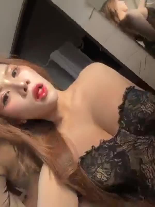 feedvid-rarindae-8599572  rarindae feed video