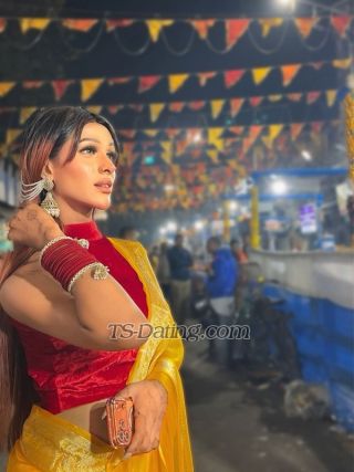 trans girl AAROHIROY 1503323