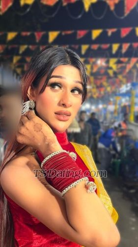 trans girl AAROHIROY 1512646