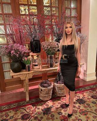 trans girl AMANDALIMA 7102700 trans girl AMANDALIMA 7102700