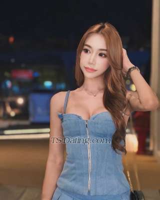 trans girl AMIKObarbie 0638401 trans girl AMIKObarbie 0638401