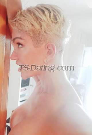 trans girl ANGELIQUEE 4080696 trans girl ANGELIQUEE 4080696