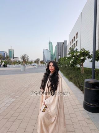 trans girl ARIANAXXL 9708547