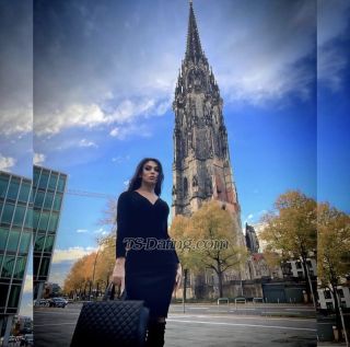 trans girl AYSULAFOX 9517611 trans girl AYSULAFOX 9517611