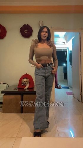 trans girl Aahatmistres 4622616