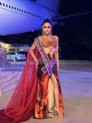 trans girl Aalis2154 8064640 trans girl Aalis2154 8064640