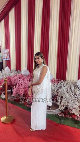 trans girl Aaliyakhan07 0231488 trans girl Aaliyakhan07 0231488
