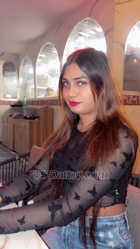 trans girl Aaliyakhan07 8226545