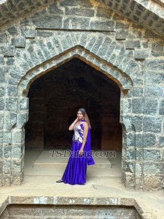 trans girl Aaliyakhan07 8226637