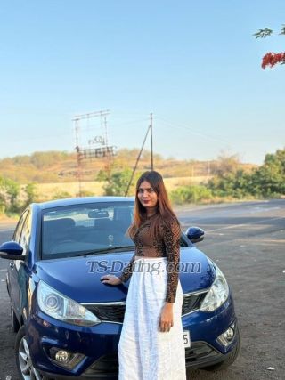 trans girl Aaliyakhan07 8226666