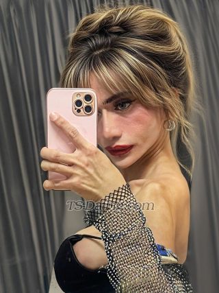 trans girl Aaya22 7553645 trans girl Aaya22 7553645