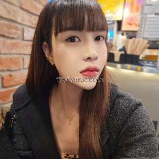 trans girl Abell 8458743 trans girl Abell 8458743