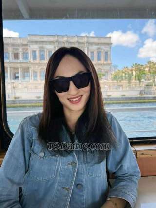 trans girl Adaline98 1081111