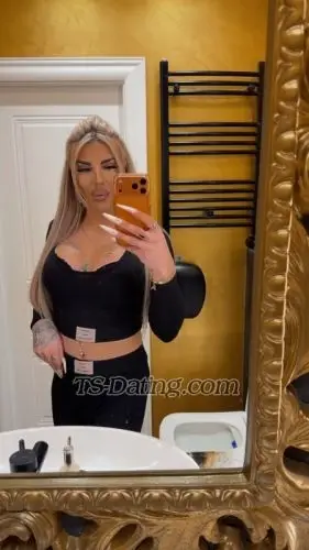 Shemale AdellTransVip 9278015 Shemale AdellTransVip 9278015