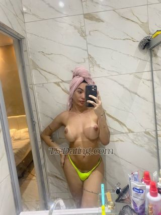 trans girl Adriana214 9010877 trans girl Adriana214 9010877