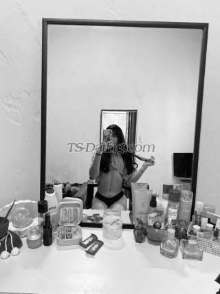 trans girl Adriana23 8223961