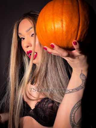 trans girl Adrianna123 0631772