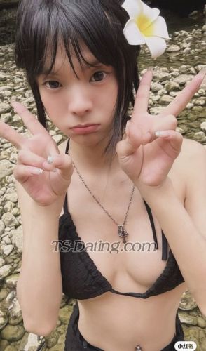 trans girl Aggie 0572742