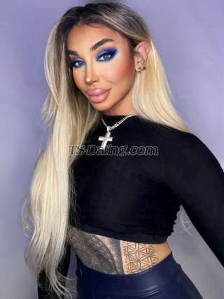 trans girl AidaThorry 7904121