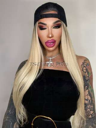 trans girl AidaThorry 7945218