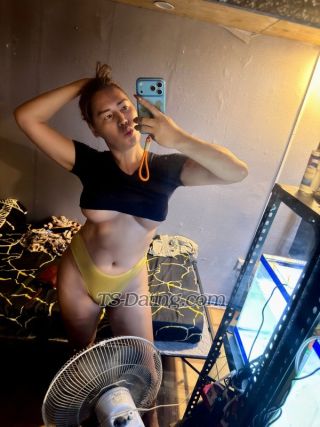 trans girl AilishLim 8008594 trans girl AilishLim 8008594