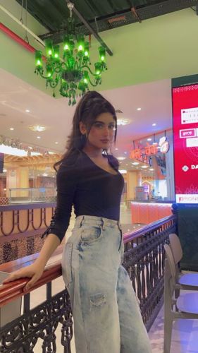 Aishbaloch 4822399 Aishbaloch 4822399