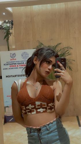 Aishbaloch 4822576 Aishbaloch 4822576