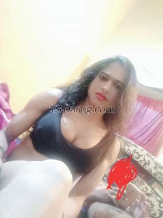 trans girl Aishu30 2643508 trans girl Aishu30 2643508