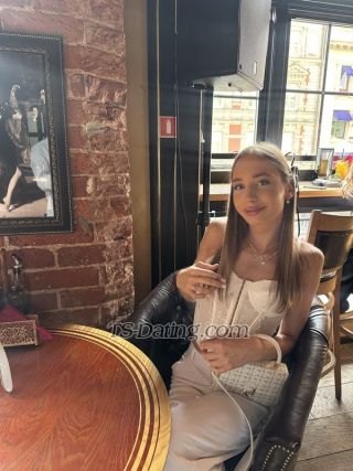 trans girl Alena1616 0041792 trans girl Alena1616 0041792