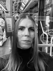 AlexandraTime Saint Petersbu Transex Transexual castrado. Futuramente gostaria de fazer uma cirurgia. Um transexual castrado. Eu gostaria de fazer uma operação no futuro.