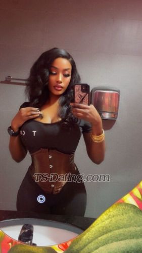 trans girl AlexiaCamilla 9061964