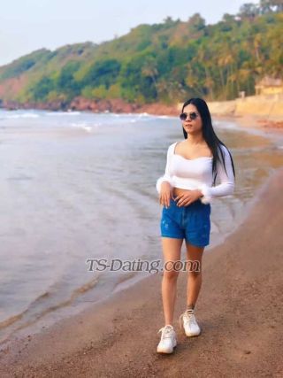 trans girl Aliarawat 6758351