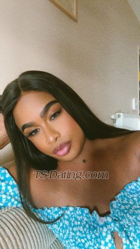 trans girl AliceBr 8202779 trans girl AliceBr 8202779