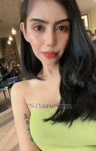 trans girl AliceMadison 9842951