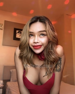 trans girl Alicemooksi 8935956