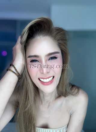 trans girl Alicss 0731412